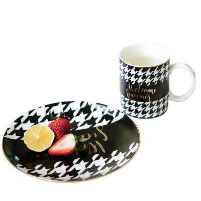 Japanese style dinnerware, black decal leaf pattern ceramic cup & saucer set